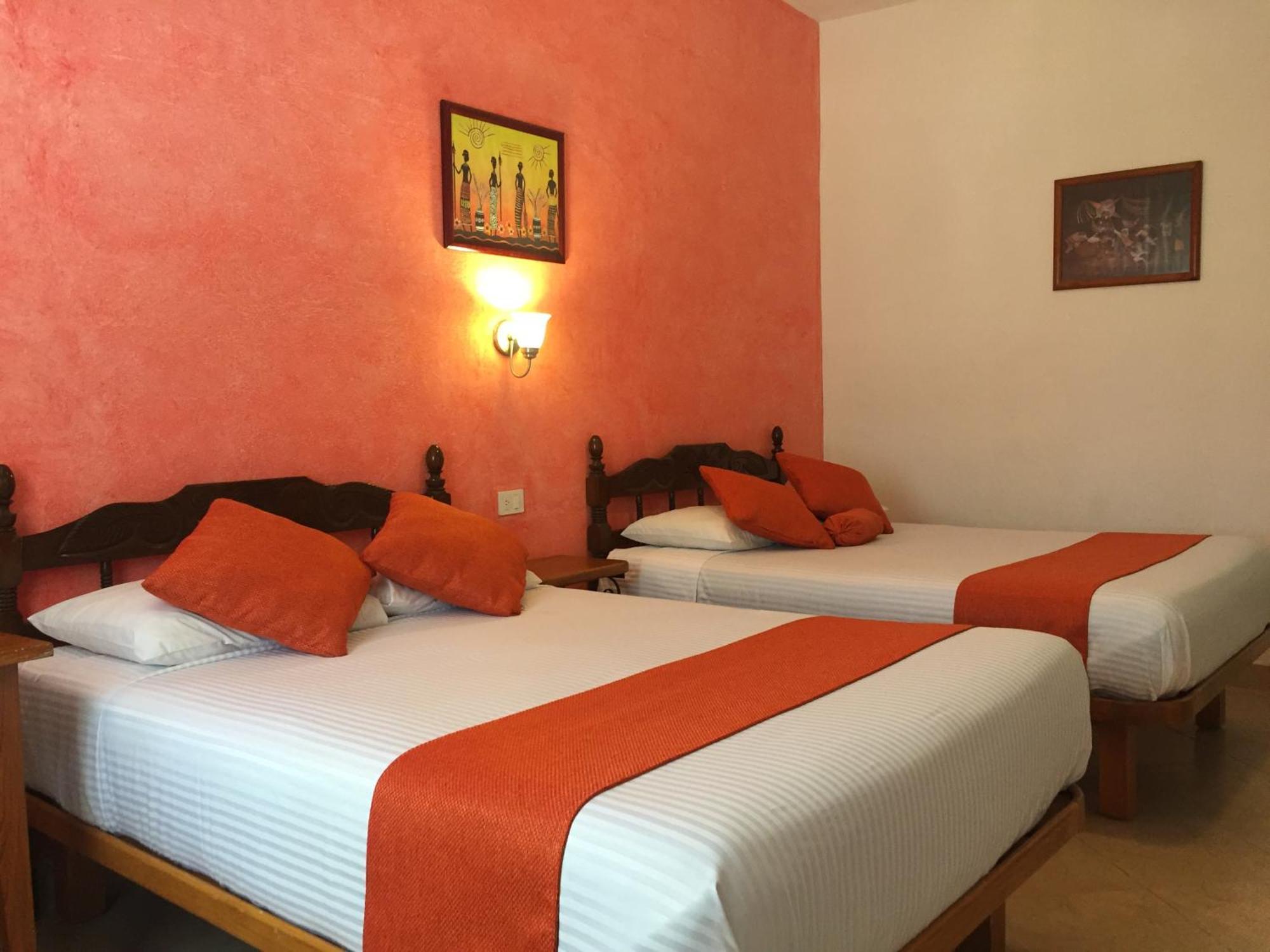 Hotel Rv Park San Ramon San Miguel de Allende Rum bild