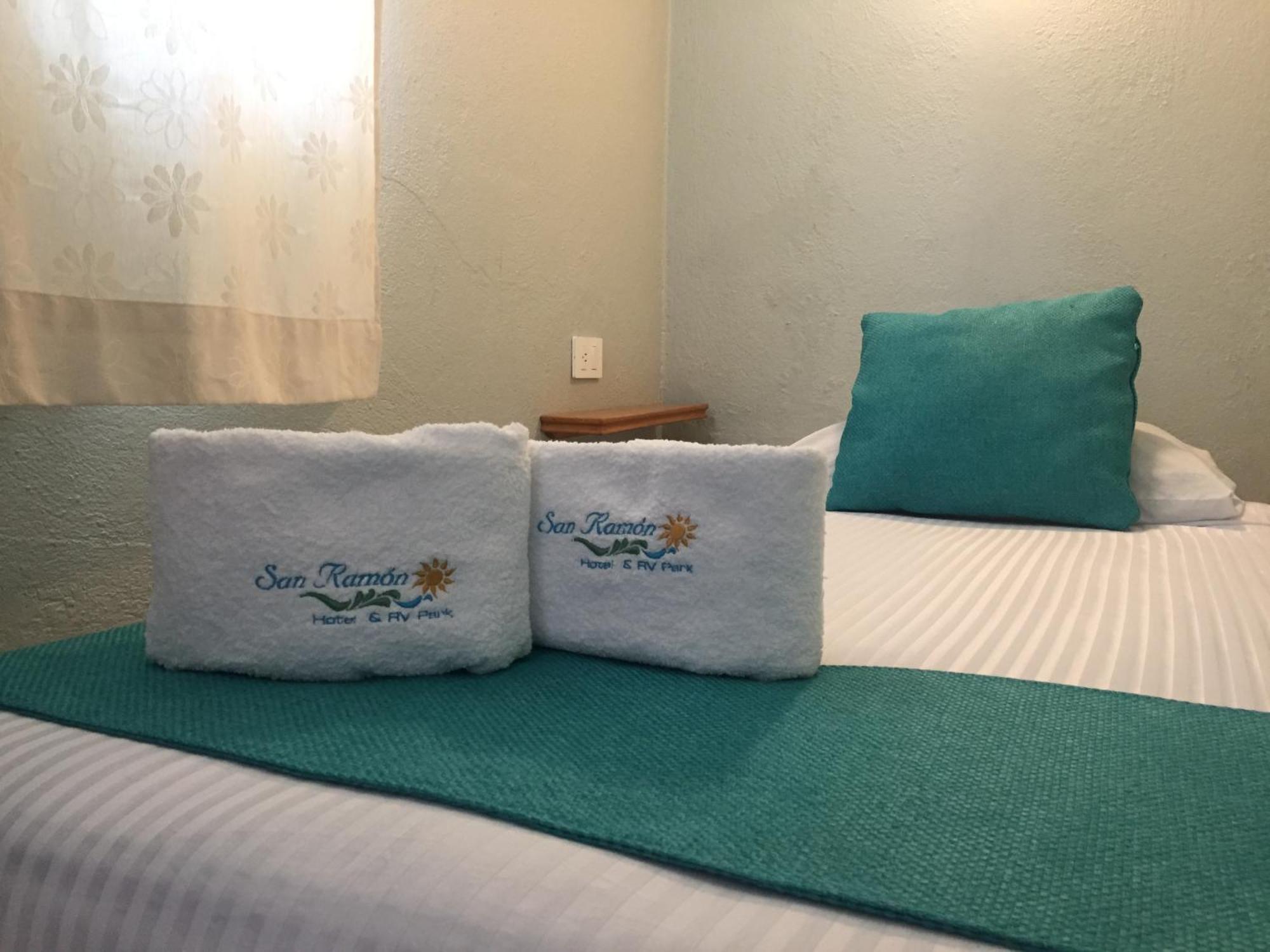 Hotel Rv Park San Ramon San Miguel de Allende Rum bild